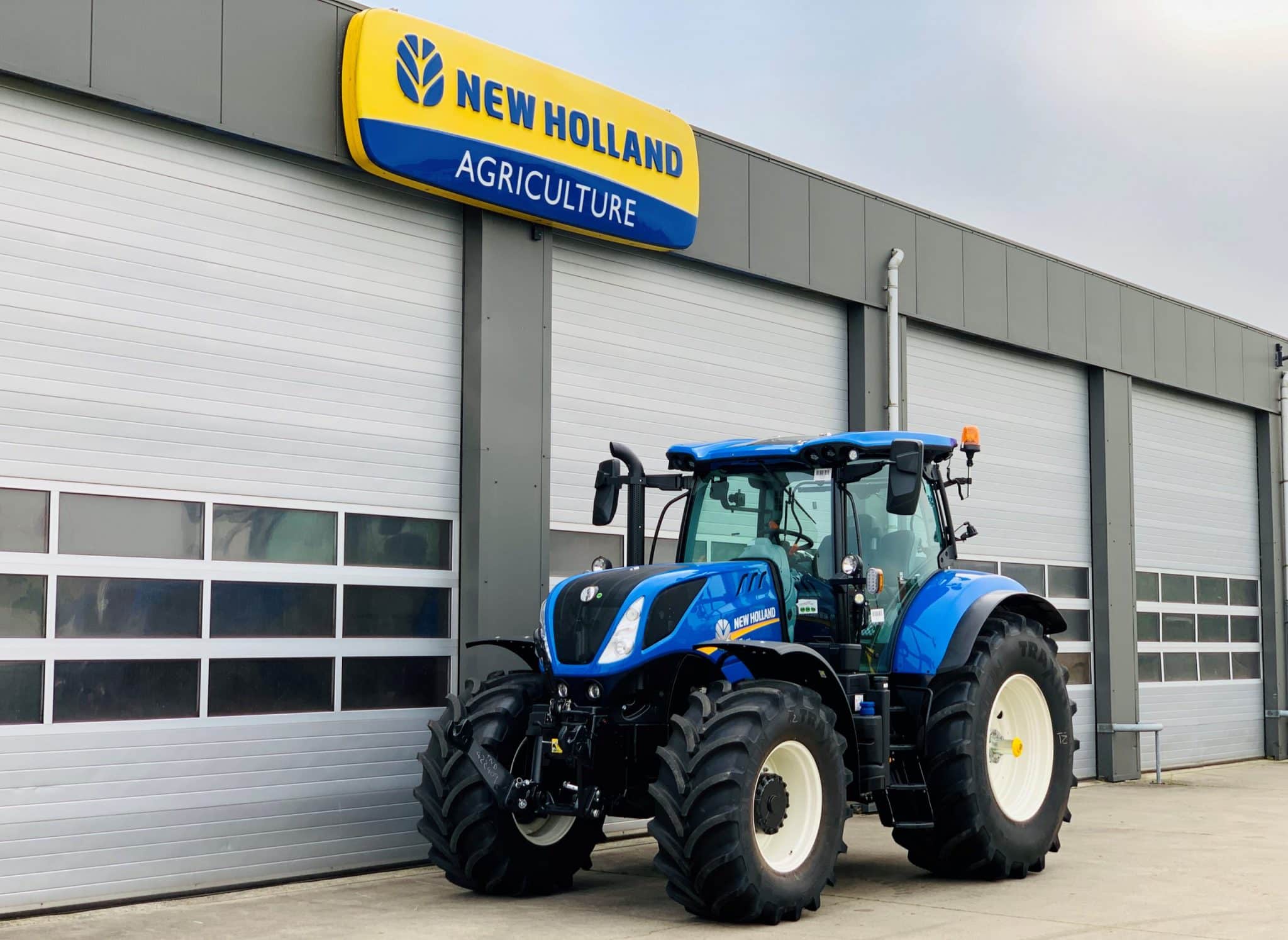 New Holland T7.245 AutoCommand Stage V